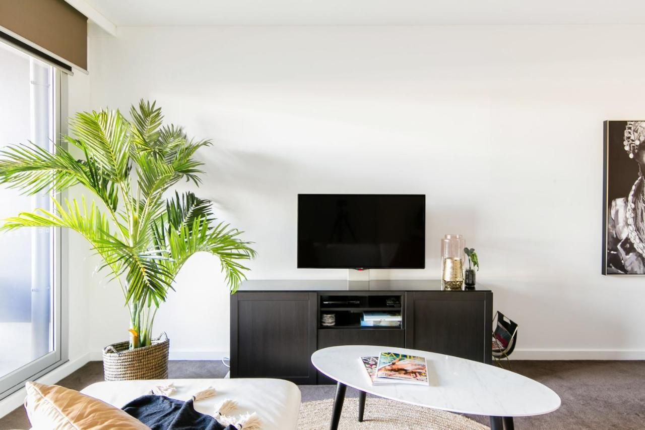 Lux 2Br Apt On Hindmarsh Sq-Pool-Gym-Sauna-Parking Adelaide Exteriör bild