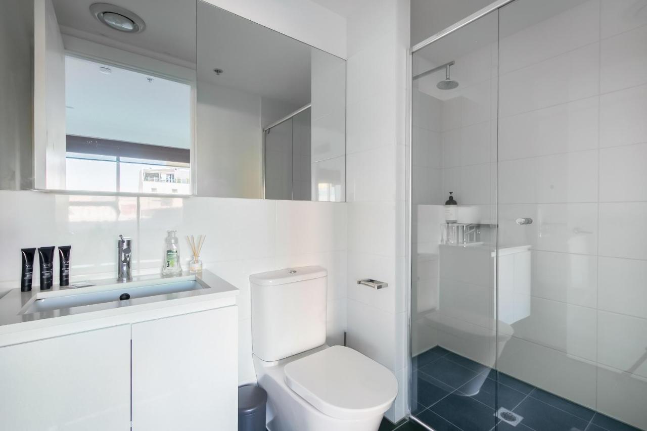 Lux 2Br Apt On Hindmarsh Sq-Pool-Gym-Sauna-Parking Adelaide Exteriör bild